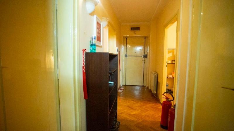 Private Cozy Room 1 With Shared Kitchen In Appartment, Downtown Belgrad Exteriör bild
